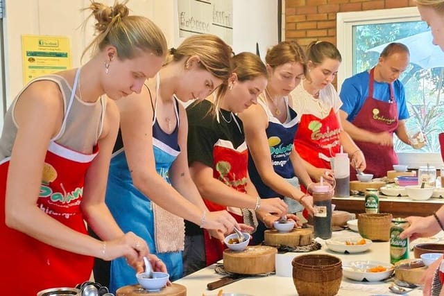  5 Hour Morning Thai Cooking Course - Photo 1 of 24