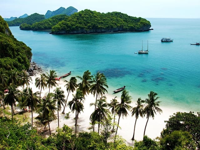 Ang Thong National Marine Park Speedboat Tour - Photo 1 of 10