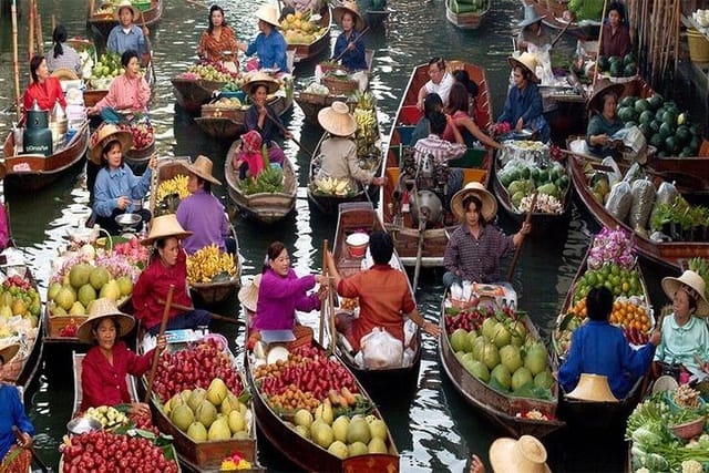 BANGKOK: Damnern Saduak Floating Market, Thai House - Photo 1 of 9