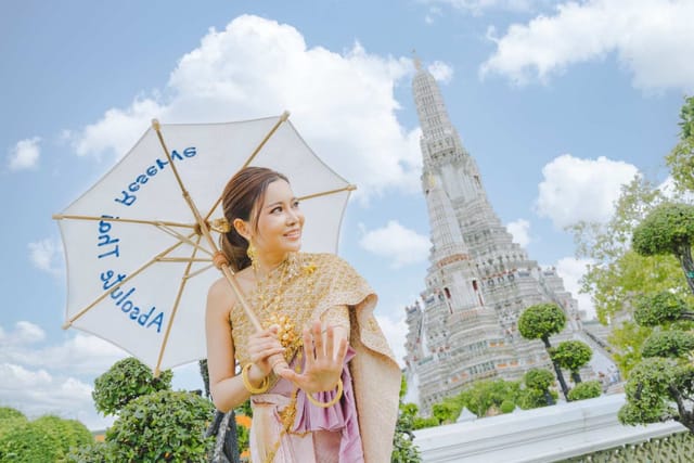bangkok-thai-traditional-costume-and-student-uniform-rental-by-absolute-thai-thai-thailand_1
