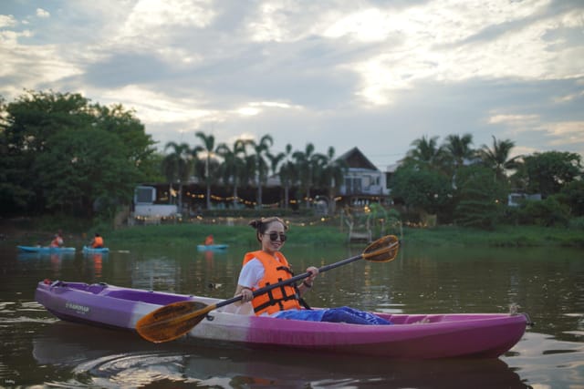 chiang-mai-explore-kayaking-through-mae-ping-river-on-sunset-thailand_1