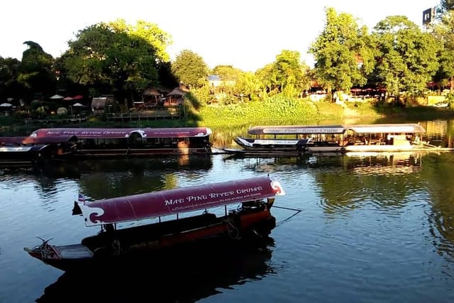 Boat on Mae PING River
