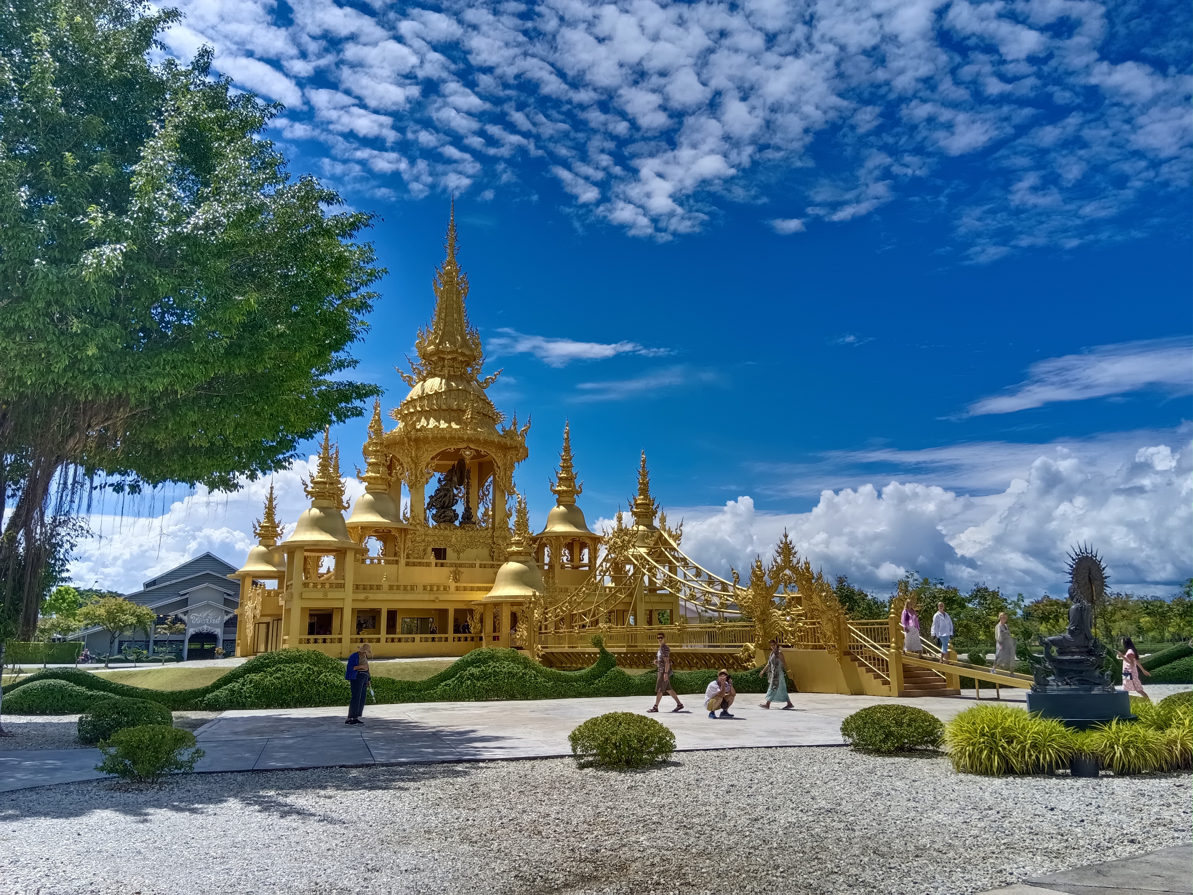 Chiang Rai Private Temple Tour: White + Blue Temple, Black House - Photo 1 of 10