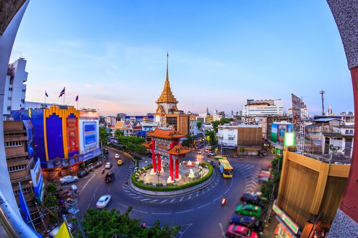 Chinatown Mystery Outdoor Escape Game in Bangkok - Photo 1 of 6