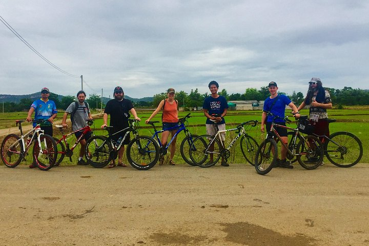 Cycling to visit Local Experience and Learn Culture with Local expert - Photo 1 of 15