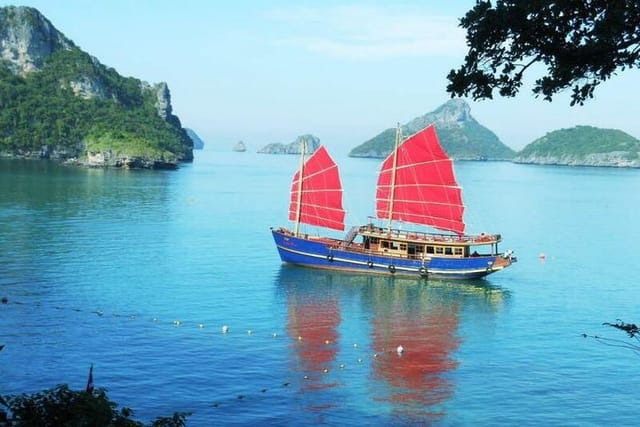 Angthong with the Red Baron boat