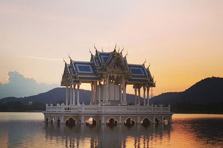 Khao Tao Lake