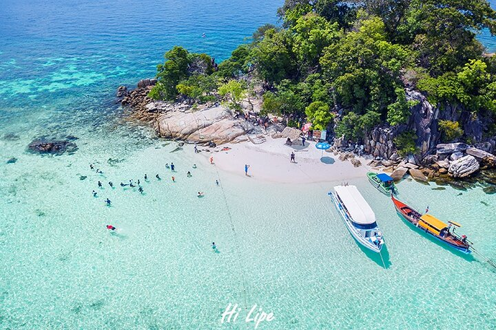 Full-Day Koh Lipe 7 Islands Snorkeling Experience with Lunch - Photo 1 of 6