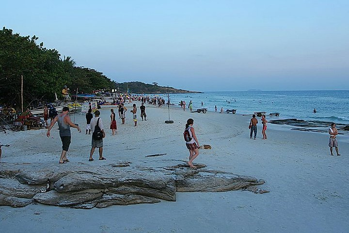 A day on the beach 