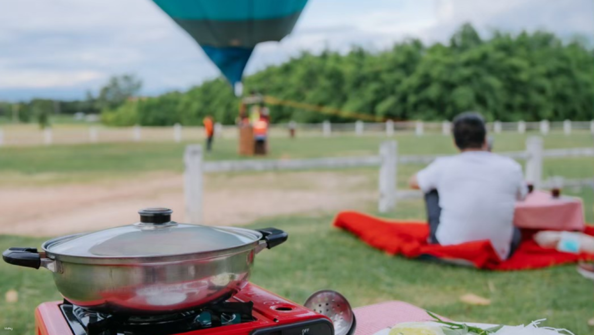 Hot Air Balloon Ride at Sunset with Transfer & Dinner at Cowboy Farm in Chiang Mai | Thailand - Photo 1 of 7