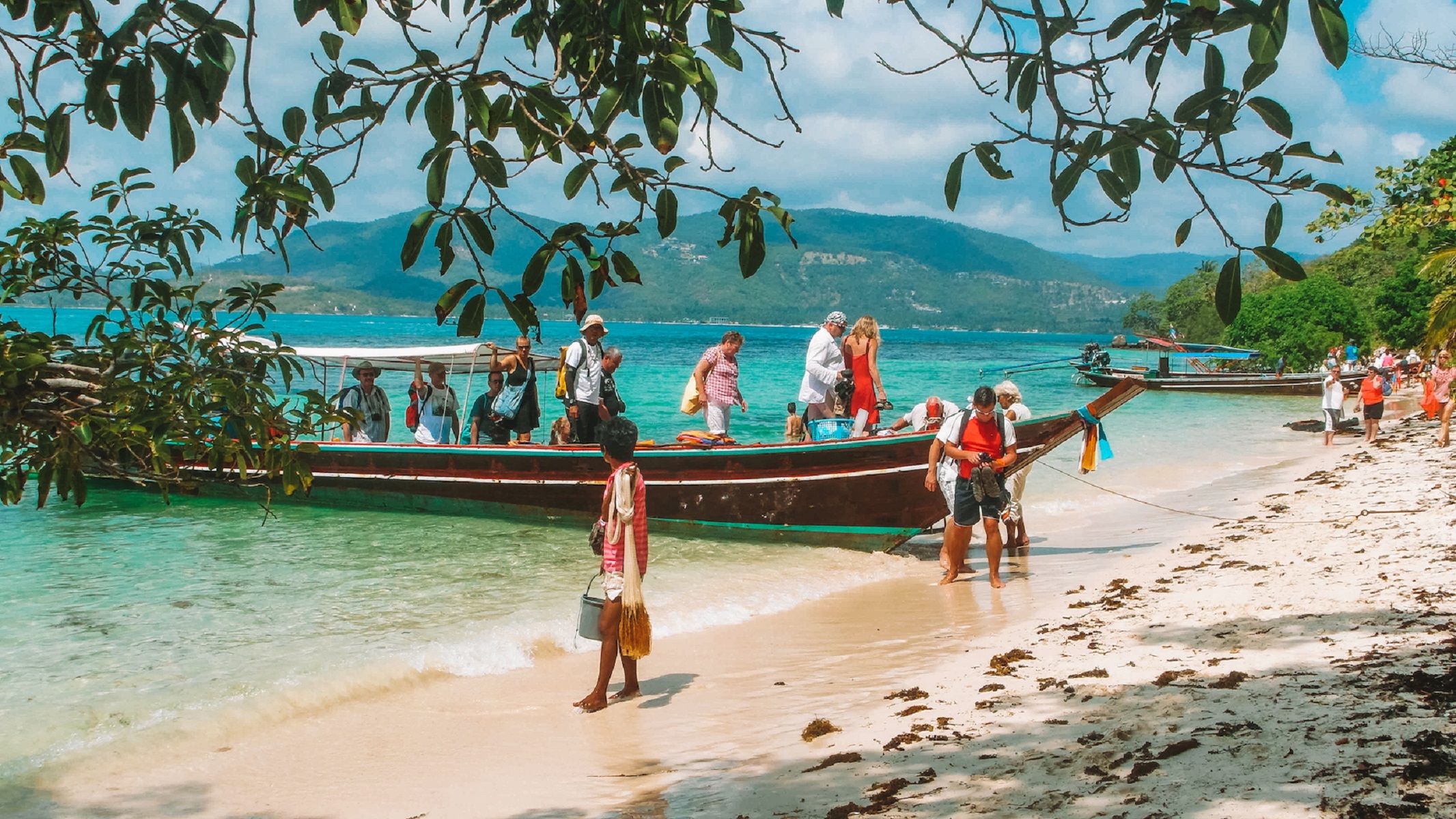 Koh Samui Island Hopping Tour to Coral and Pig Island - Photo 1 of 10