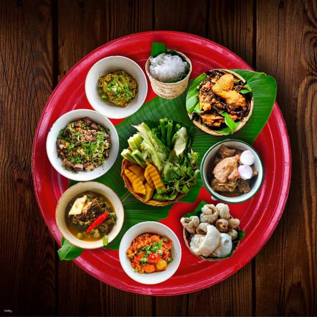 khan-toke-dinner-at-old-chiang-mai-cultural-center-chiang-mai_1