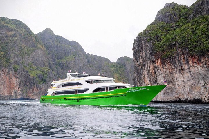 Express Boat Phi Phi to Phuket