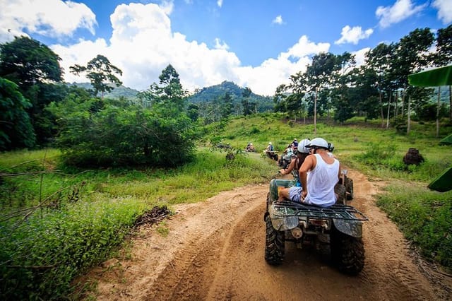 It's a great way to bond as you explore Koh Samui