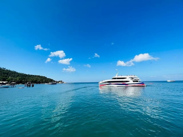 Lomprayah Ferry Ticket between Krabi and Koh Pha Ngan - Photo 1 of 10