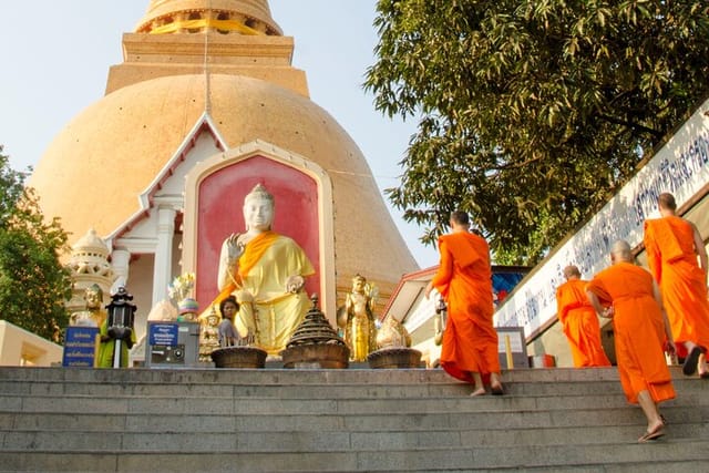 Phra Pathom Chedi or Great Pagoda Temple