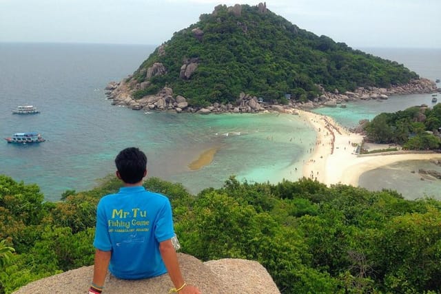 Mr. Tu Snorkel Day Trip to Koh Nangyuan & Koh Tao