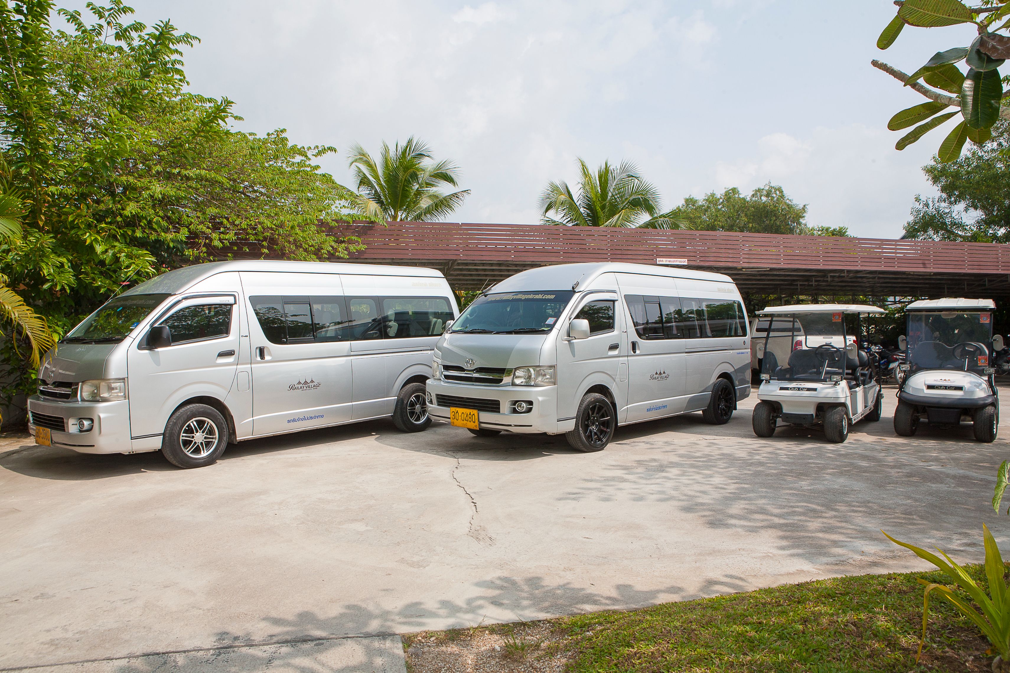 Private Charter Transfers in Krabi, Phuket and More - Photo 1 of 5