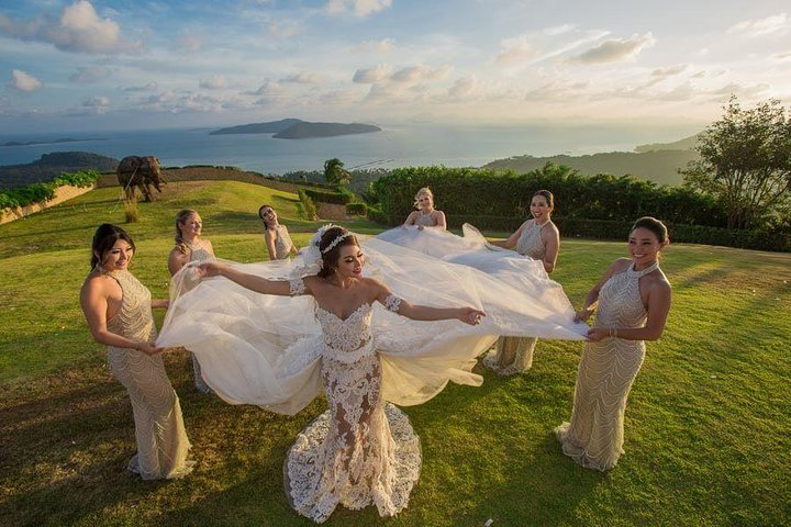 Private Photo Session with a Local Photographer in Ko Tao - Photo 1 of 10