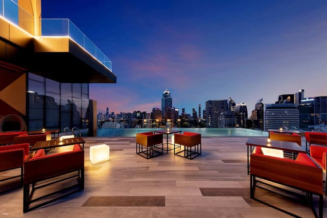 redsquare-rooftop-bar-dining-experience-in-bangkok-thailand_1
