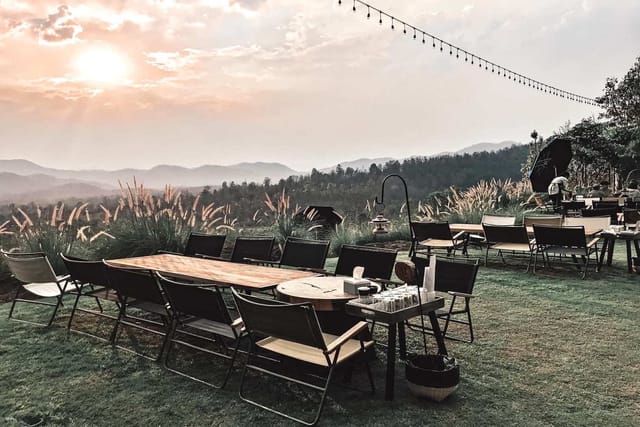 romantic-sunset-dinner-with-a-view-at-on-the-rock-restaurant-at-namphrae-in-chiang-mai-thailand_1