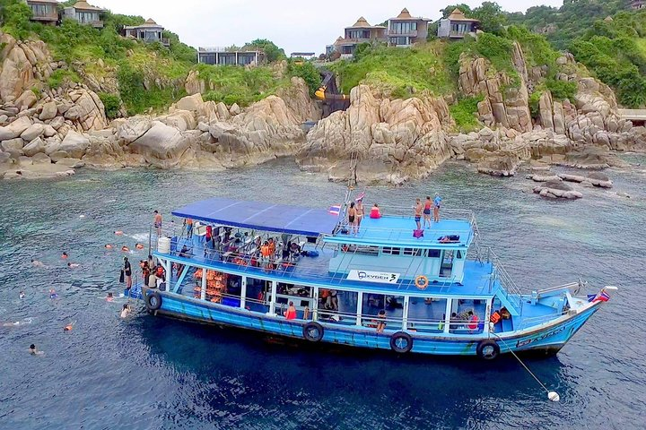 Snorkel Tour to Koh Nangyuan and the hidden bays of Koh Tao