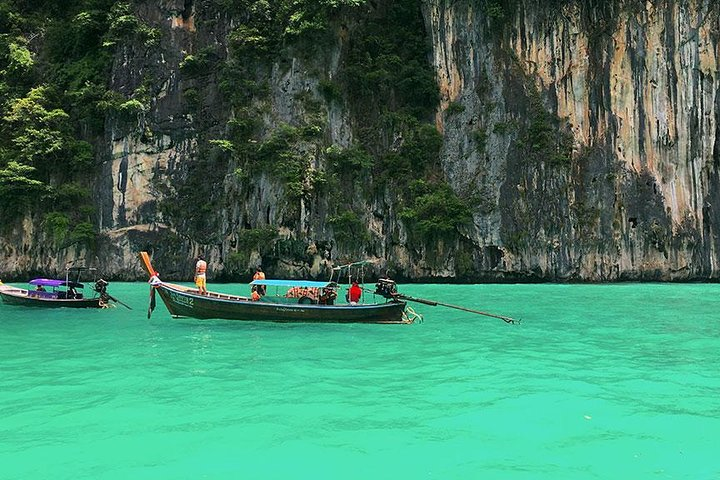 Snorkeling Phi Phi Islands Tour From Phi Phi by Longtail Boat - Photo 1 of 20