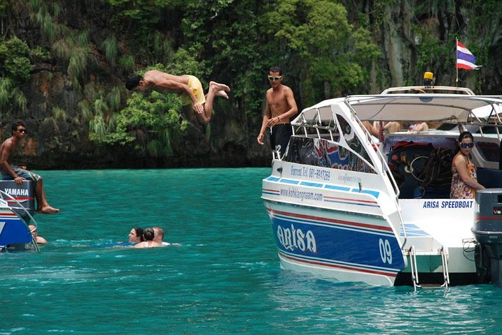 Snorkeling Phi Phi Islands Tour From Phi Phi by Speedboat - Photo 1 of 25