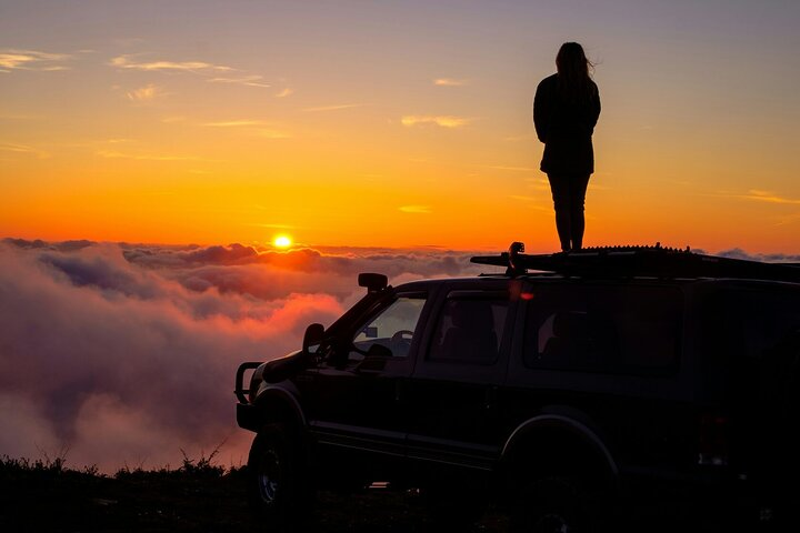 Sunset Heroes. Hiking Adventures in Ko Samui. - Photo 1 of 18