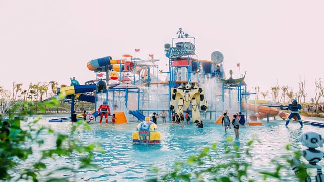 tube-trek-water-park-day-pass-chiang-mai_1