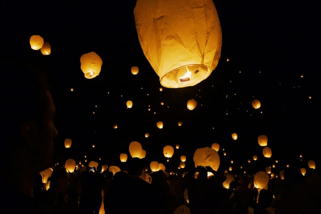 Yee Peng Lanna Festival 2024 Temple Fun Fair at Lamphun - Photo 1 of 7