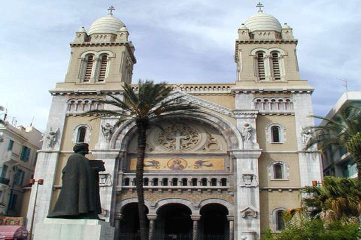 Half-day visit to Tunis