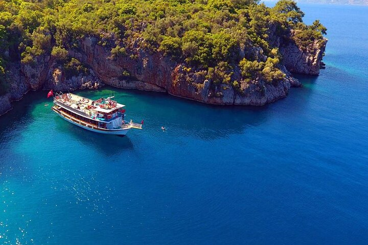 All Inclusive Marmaris Boat Trip With Lunch & Unlimited Drinks - Photo 1 of 7