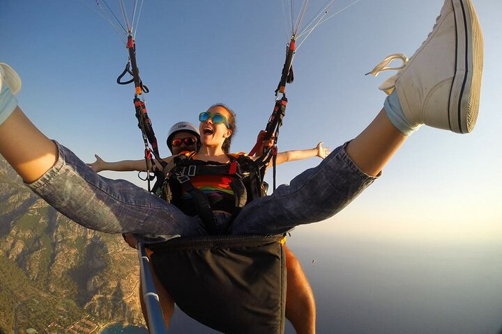 Antalya Paragliding Experience By Local Expert Pilots - Photo 1 of 8