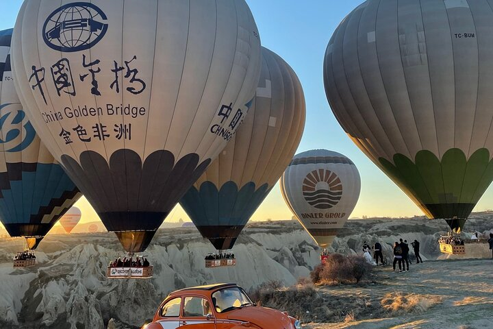 Balloons dancing over the Love Valley