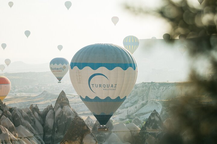 Cappadocia Hot Air Balloon Ride / Turquaz Balloons - Photo 1 of 22