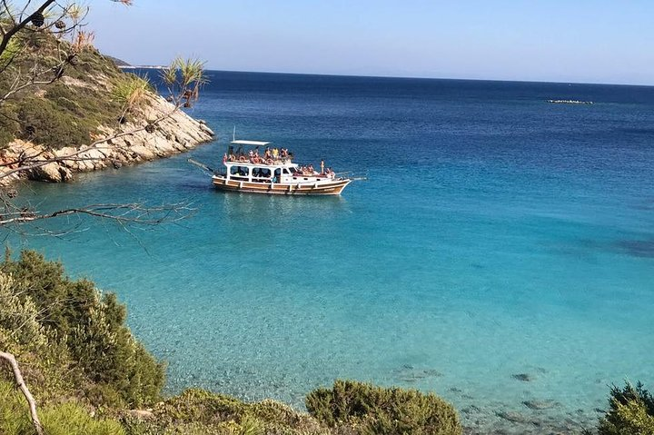 Daily Boat Trip to beautiful Orak Island  - Photo 1 of 11