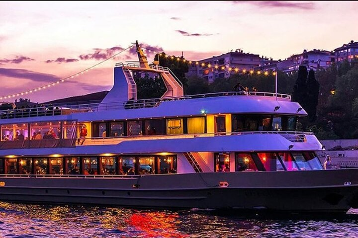 Dinner Cruise Bosphorus with Hotel Transfer - Photo 1 of 6