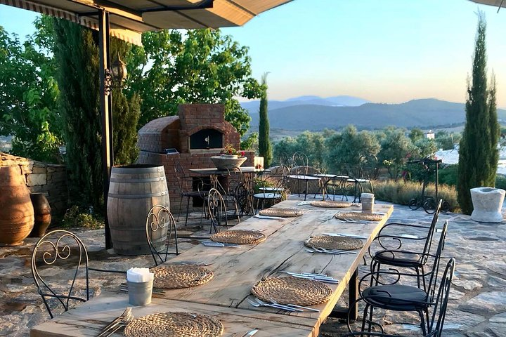 Karnas Vineyards Dining tables