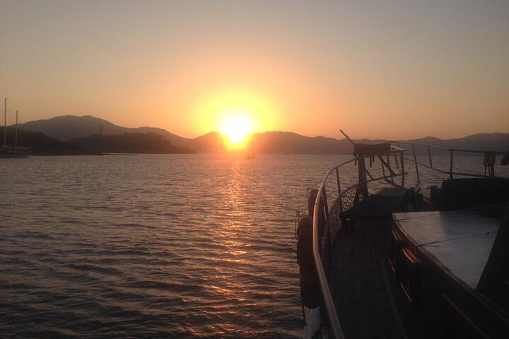 Marmaris & Icmeler Pirates Party Boat, Dinner Cruise - Photo 1 of 8