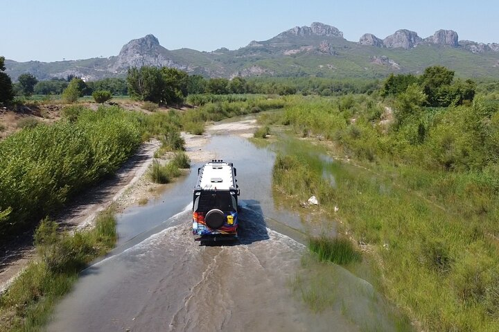 Monster Truck and 4x4 Omnibus with Rafting in Koprulu Park from Side - Photo 1 of 17