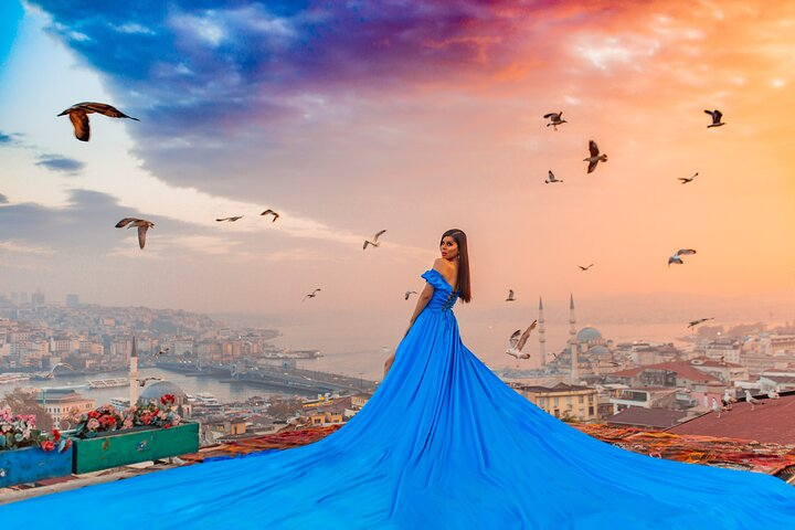 Rooftop Flying Dress Photo Shoot in Istanbul - Photo 1 of 16