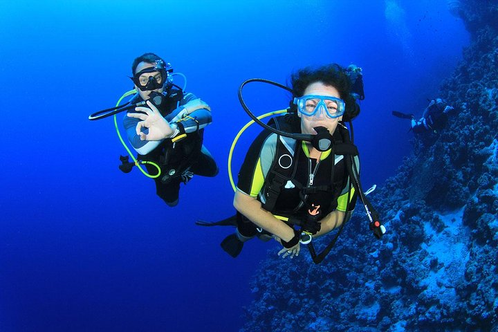 Scuba diving in Side