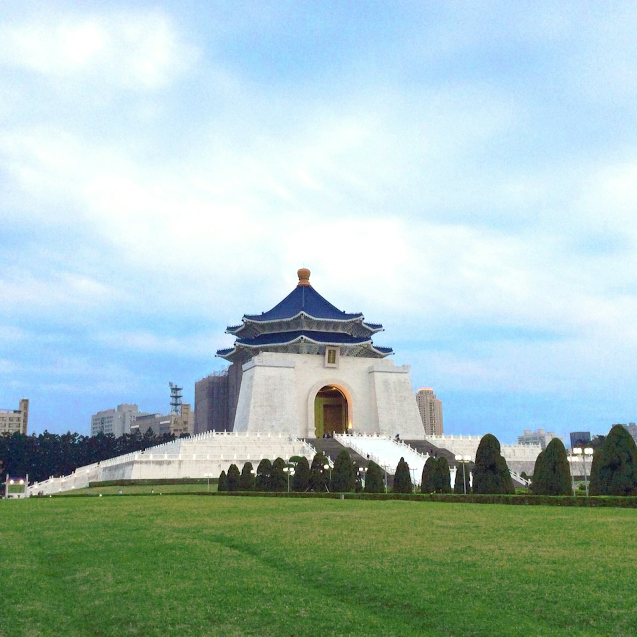 Taipei City Tour with National Palace Museum - Photo 1 of 7