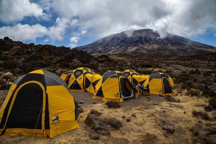 Altezza Travel - Kilimanjaro climb