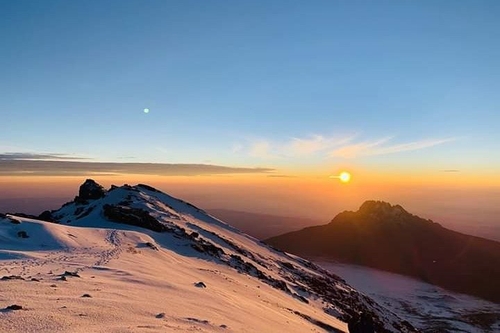 Kilimanjaro Trekking 7Days 6Night Lemosho Route  - Photo 1 of 3