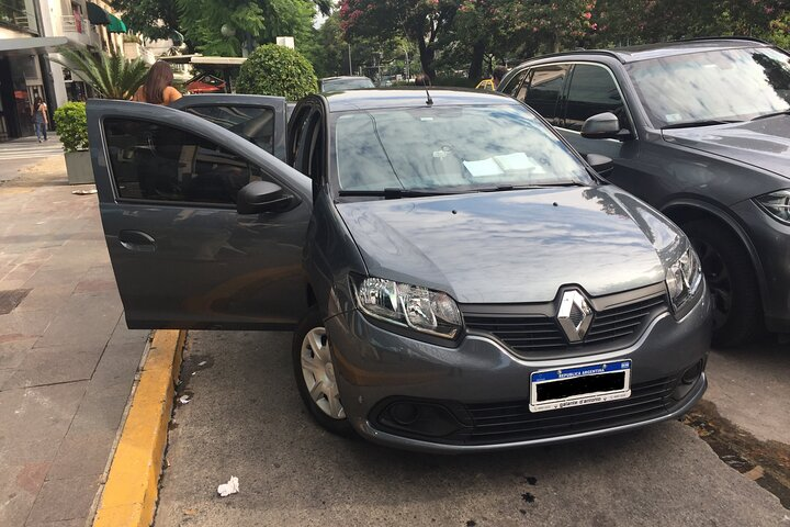 Montevideo Airport Transfers - Photo 1 of 6