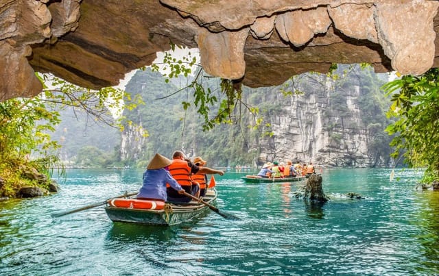 2D1N Ninh Binh Tour with Hoa Lu, Tam Coc & Trang An from Hanoi - Photo 1 of 10