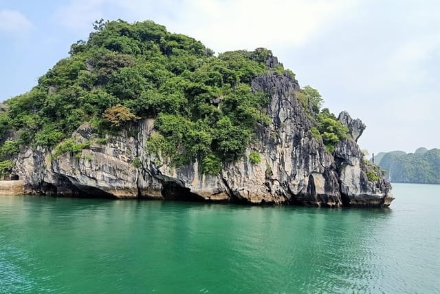 Limestone on the bay