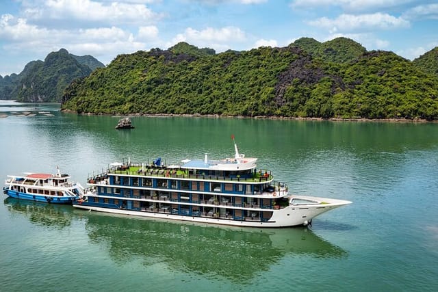 Doris Cruise - Luxury 5 Star Cruise in Ha Long Bay-Lan Ha Bay (2D1N )